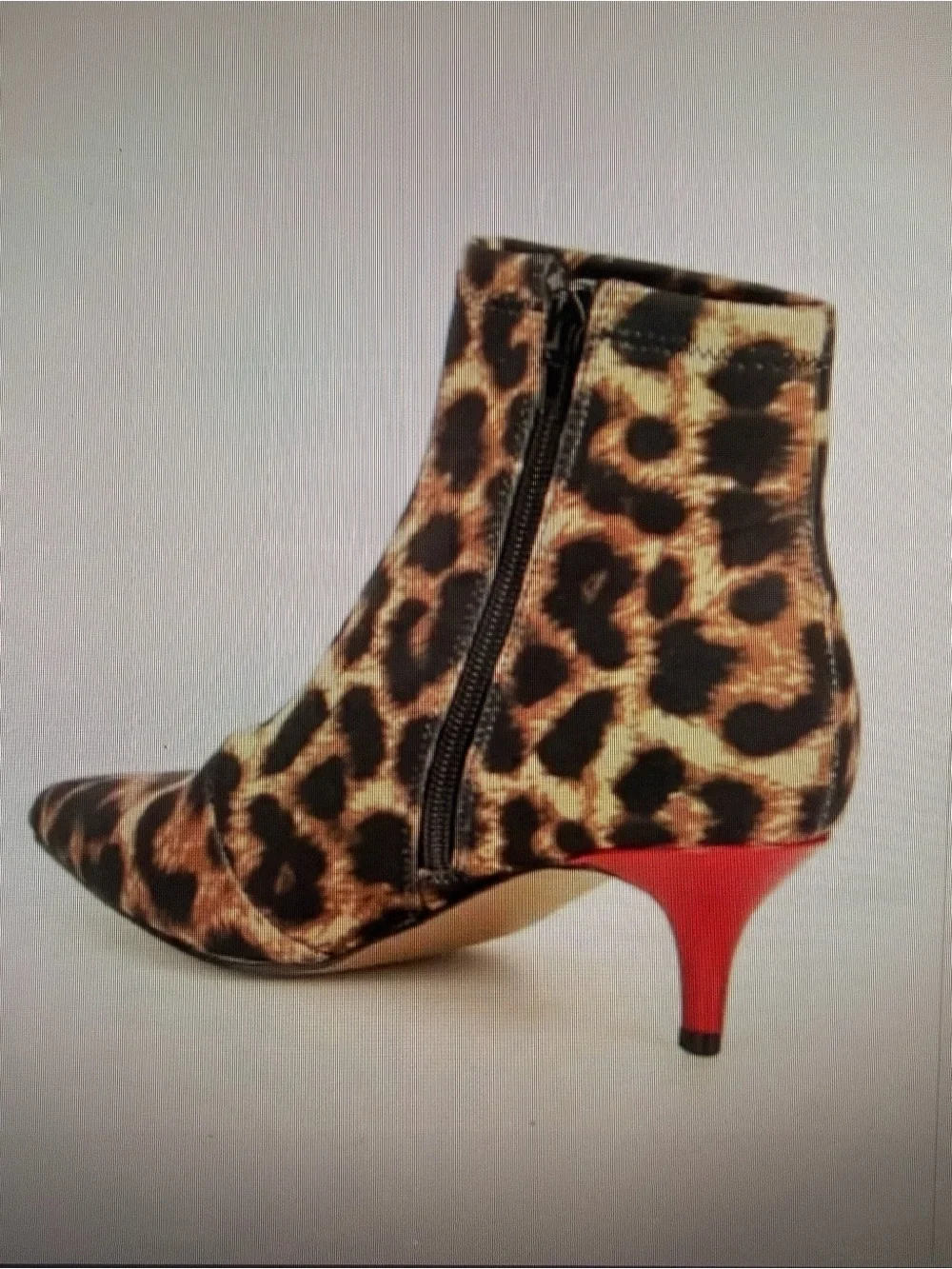 Betsey Johnson leopard print